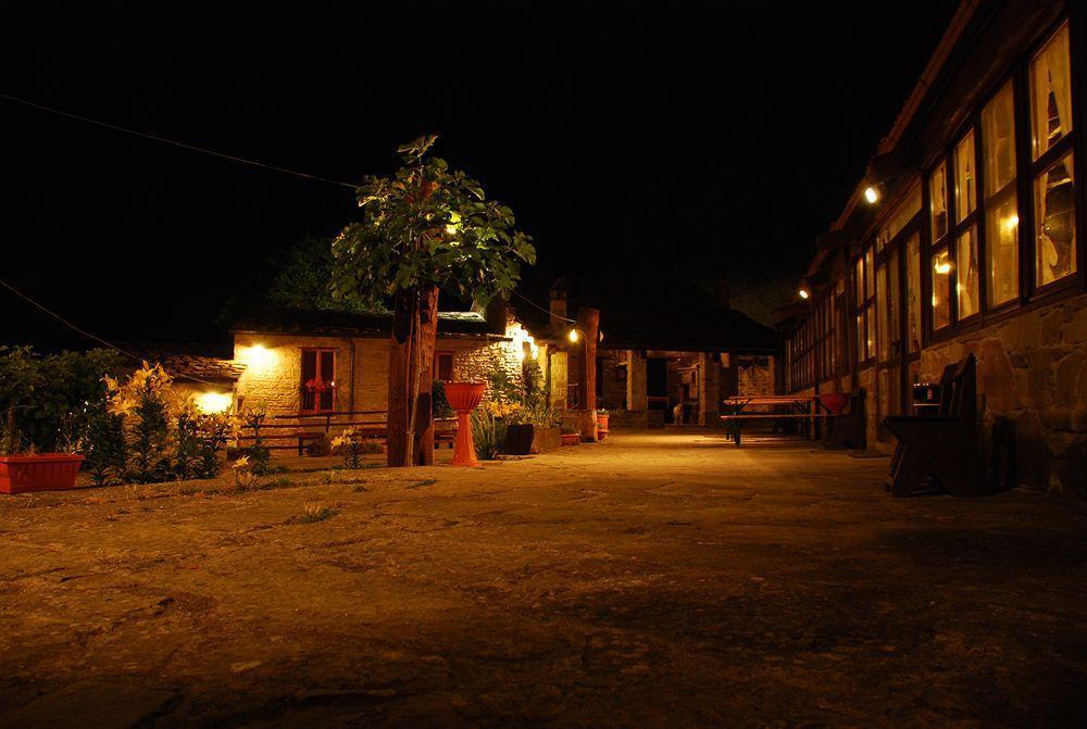 Agriturismo Grotta Dell'Eremita Albano di Lucania エクステリア 写真